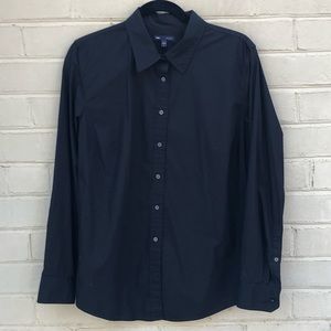 EUC Gap Tailored Size L Black Blouse